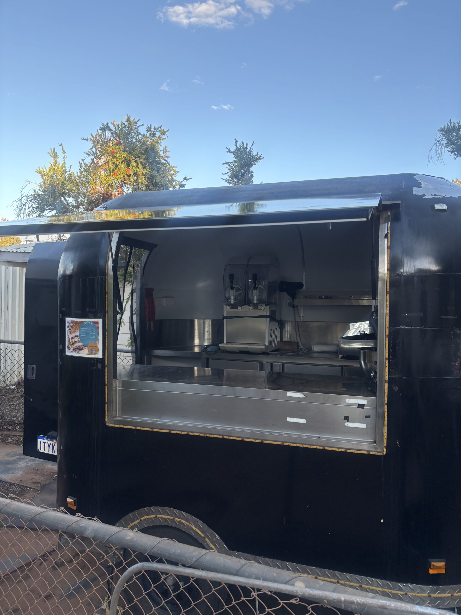 Turn-Key Food Trailer for Sale – Like New | Fully Equipped | Ready to Start Earning!